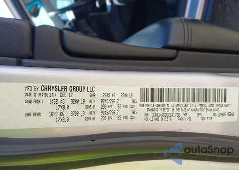 2013 Jeep Grand Cherokee Laredo z USA, uszkodzony, nr VIN 1C4RJFAG9DC641798